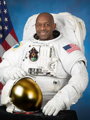 Illustration for article titled Shuttle Stars: America's Black Astronauts